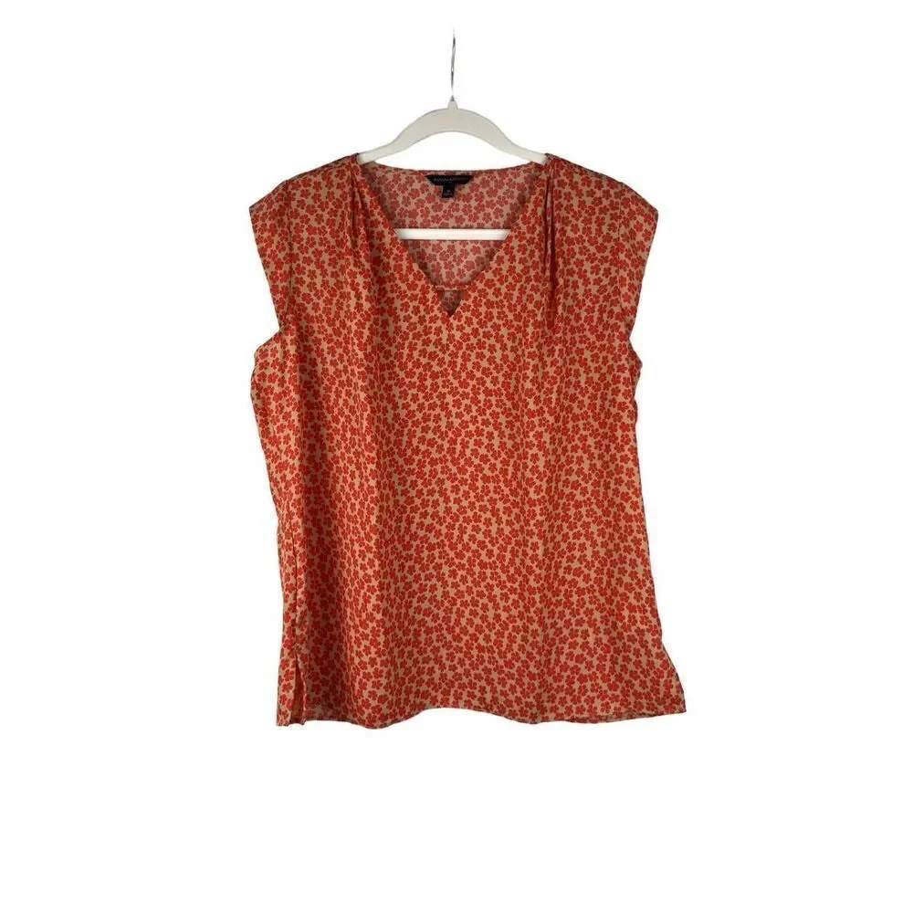 Banana Republic Sleeveless Clover V-neck Cutout Top Medium